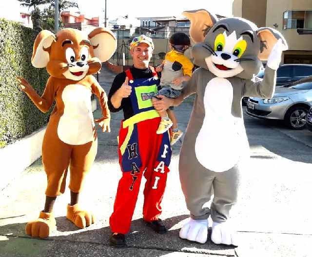 Foto 1 - Tom e jerry personagens vivos cover